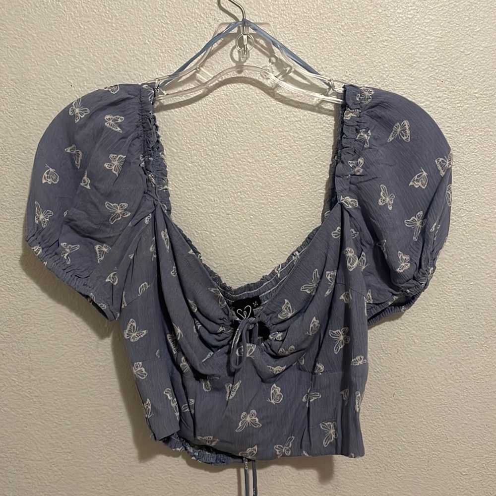 Windsor Top in Medium🦋